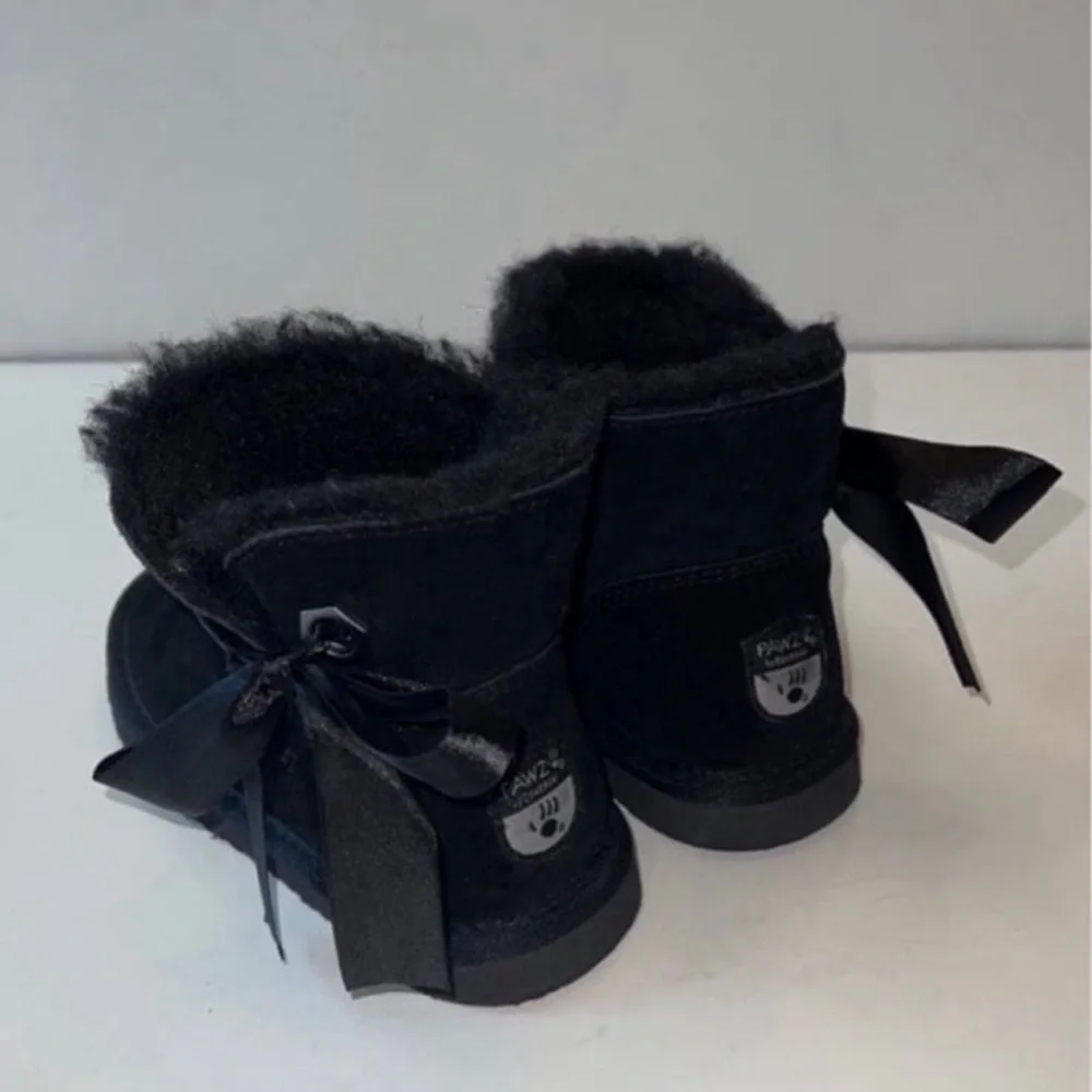 Pawz by Bearpaw lAmelia II Suede Ankle Boots